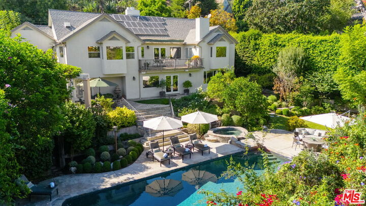 2660 Carman Crest Dr  Los Angeles CA 90068 photo