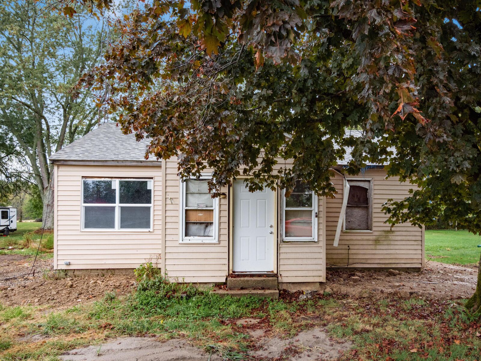 Property Photo:  6160 Congress Street  OH 43338 