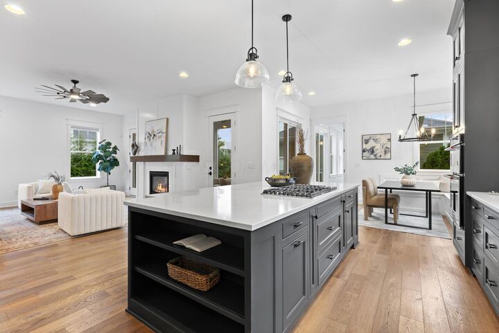 Property Photo:  5672 Evans Farm Drive  OH 43035 