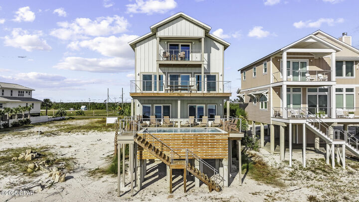 Property Photo: 2313 Highway 98 FL 32410