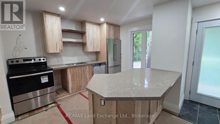 Property Photo: 325 Ojibwa Trail ON N0G 2R0