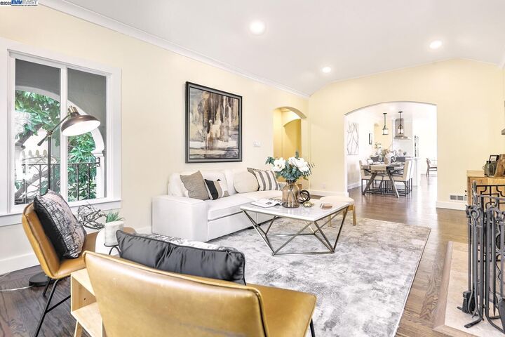 Property Photo: 100 Sonia St. CA 94618