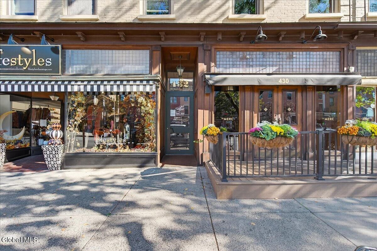 Property Photo:  432 Broadway 26  NY 12866 