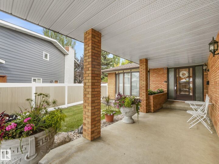 Property Photo: 11106 173A Avenue NW AB T5X 3J9
