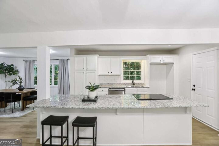 Property Photo:  2436 Ovidia Circle SW  GA 30311 