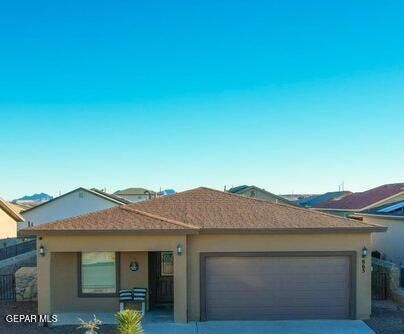 Property Photo: 913 Gulf Streams Avenue TX 79932