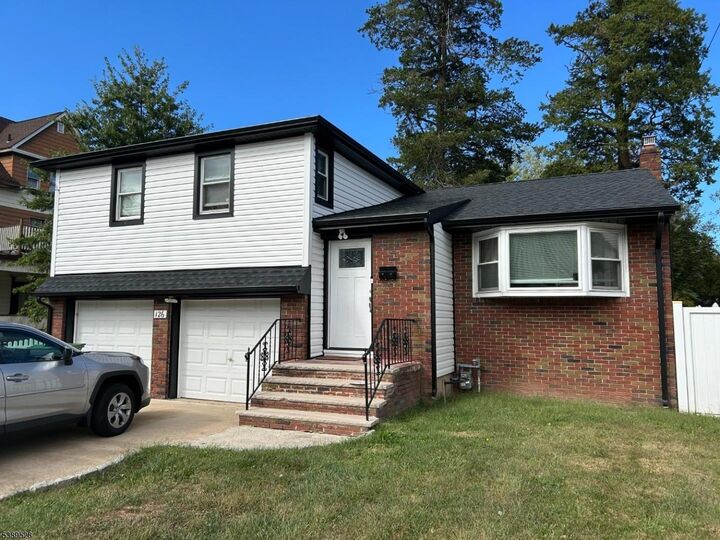 126 W 5th Ave  Roselle Boro NJ 07203 photo