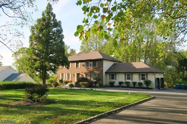 24 Geiger Ln  Warren Twp. NJ 07059 photo