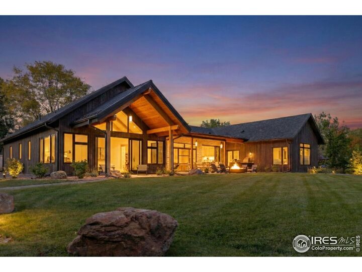 Property Photo:  8003 Sagebrush Ct  CO 80301 