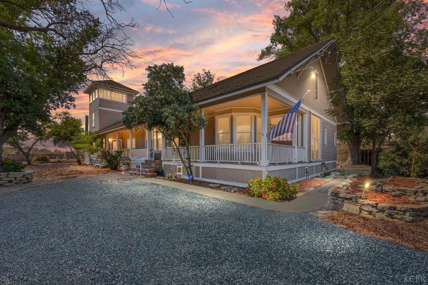 Property Photo:  14331 Fargo Avenue  CA 93230 