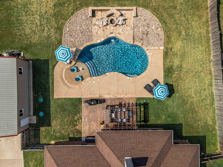 Property Photo:  115 Towering Oaks Lane  TX 75602 