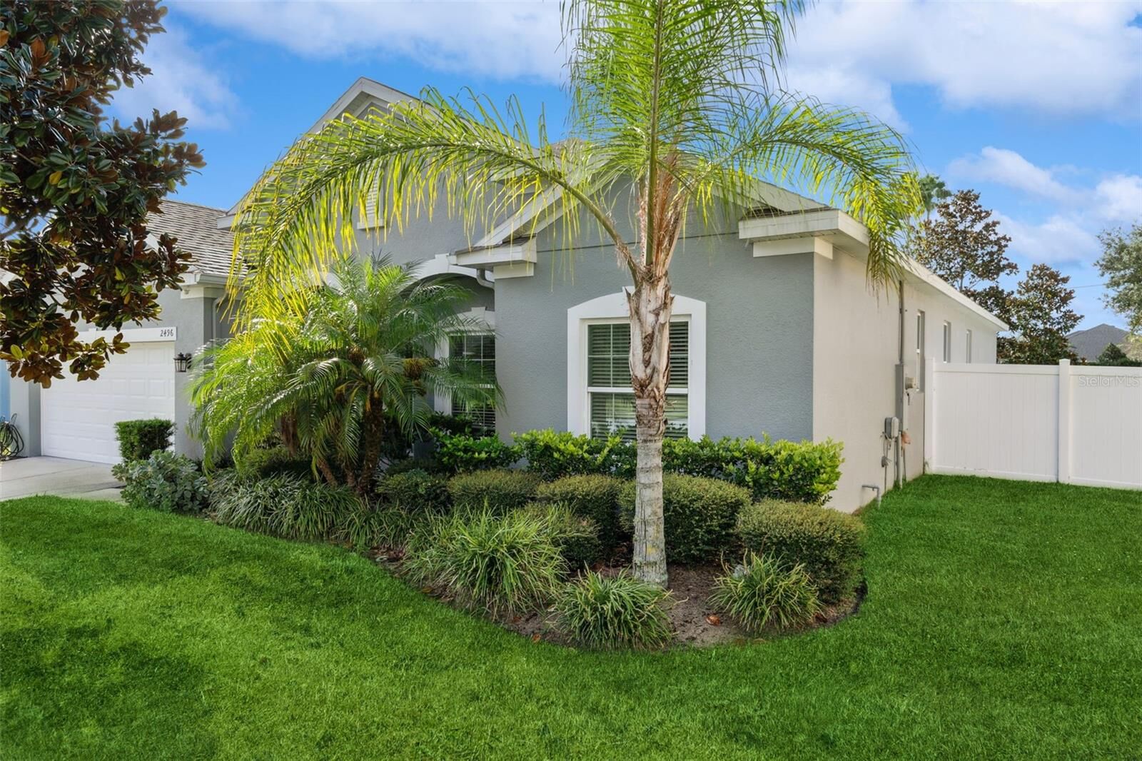 Property Photo:  2496 Plumadore Drive  FL 32735 