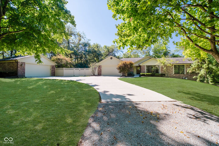Property Photo: 5440 N German Church Road IN 46235