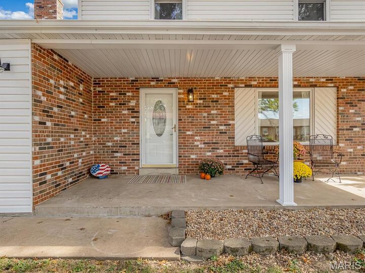 Property Photo: 108 N Saint Johns Drive IL 62285