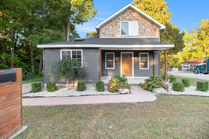 603 S Courtland Street  Hart MI 49420 photo