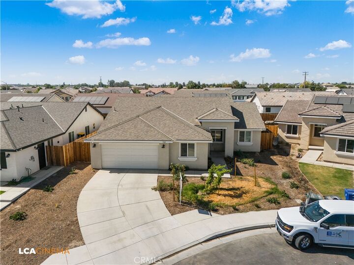 Property Photo: 7310 Millers Point Lane CA 93307