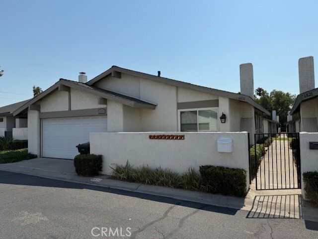 Property Photo:  6831 6831 Foxborough Court  CA 92886 