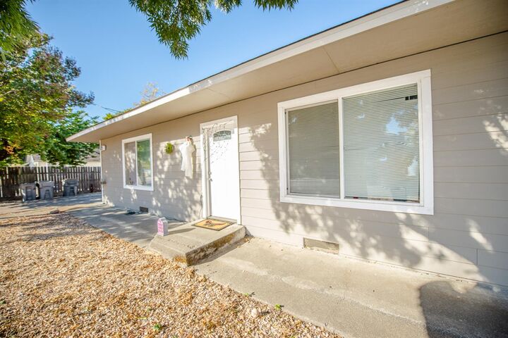 Property Photo:  628 California Street  CA 95695 