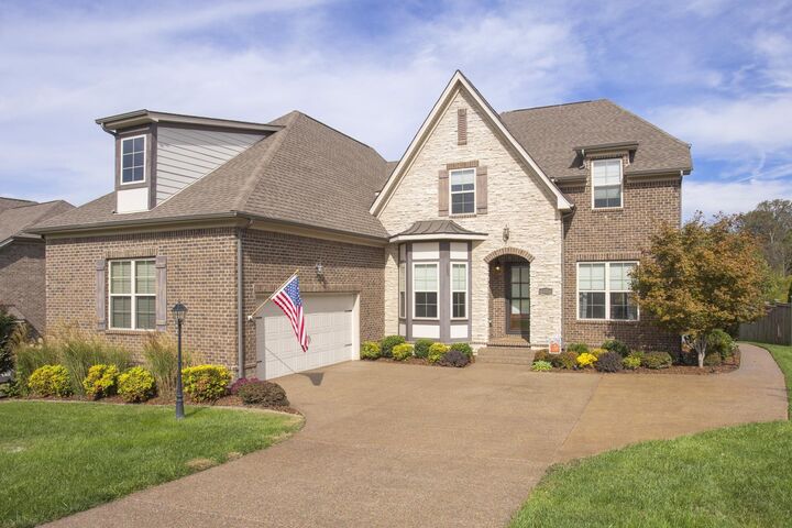 131 Ervin St  Hendersonville TN 37075 photo