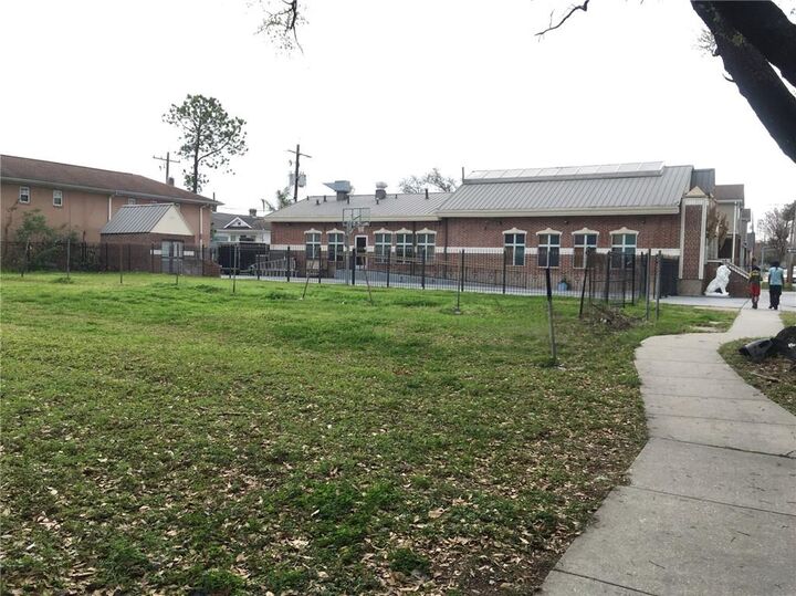 Property Photo: 2724 Jackson Avenue LA 70113