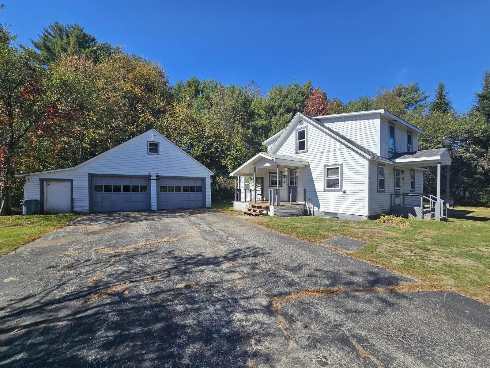 Property Photo:  19 Aylward Avenue  NH 03446