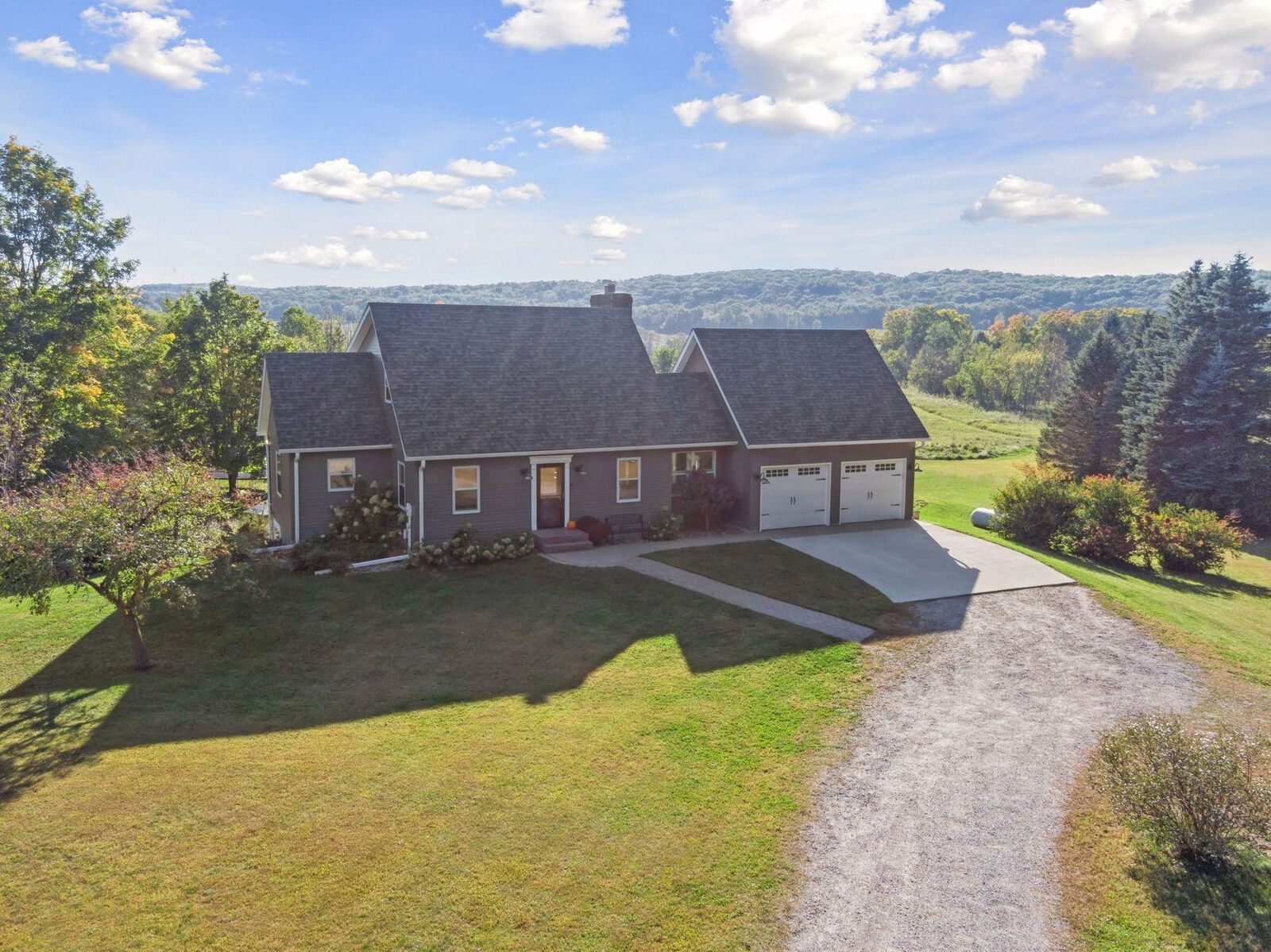 Property Photo: 30667 Melanie Way MN 56374