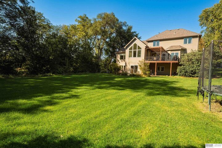 Property Photo: 21505 Walnut Street NE 68022
