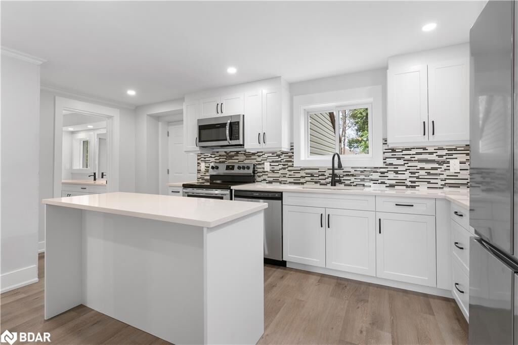 Property Photo: 33 Minnesota Street ON L9Y 3S2