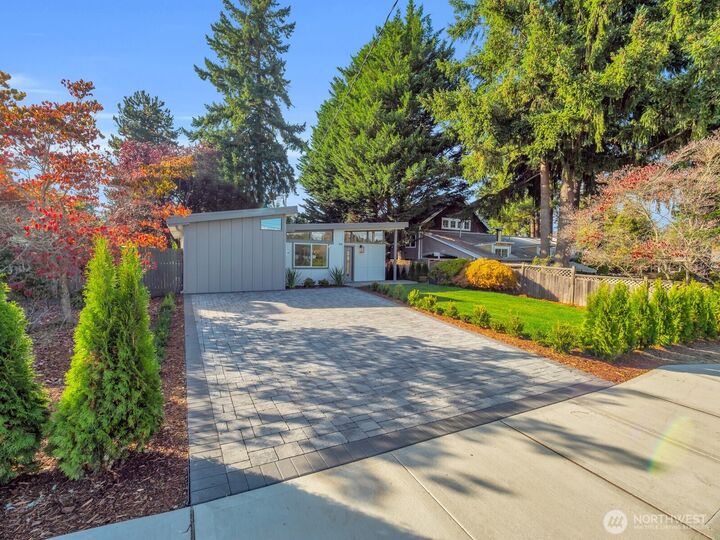 Property Photo: 3131 112th Avenue SE WA 98004