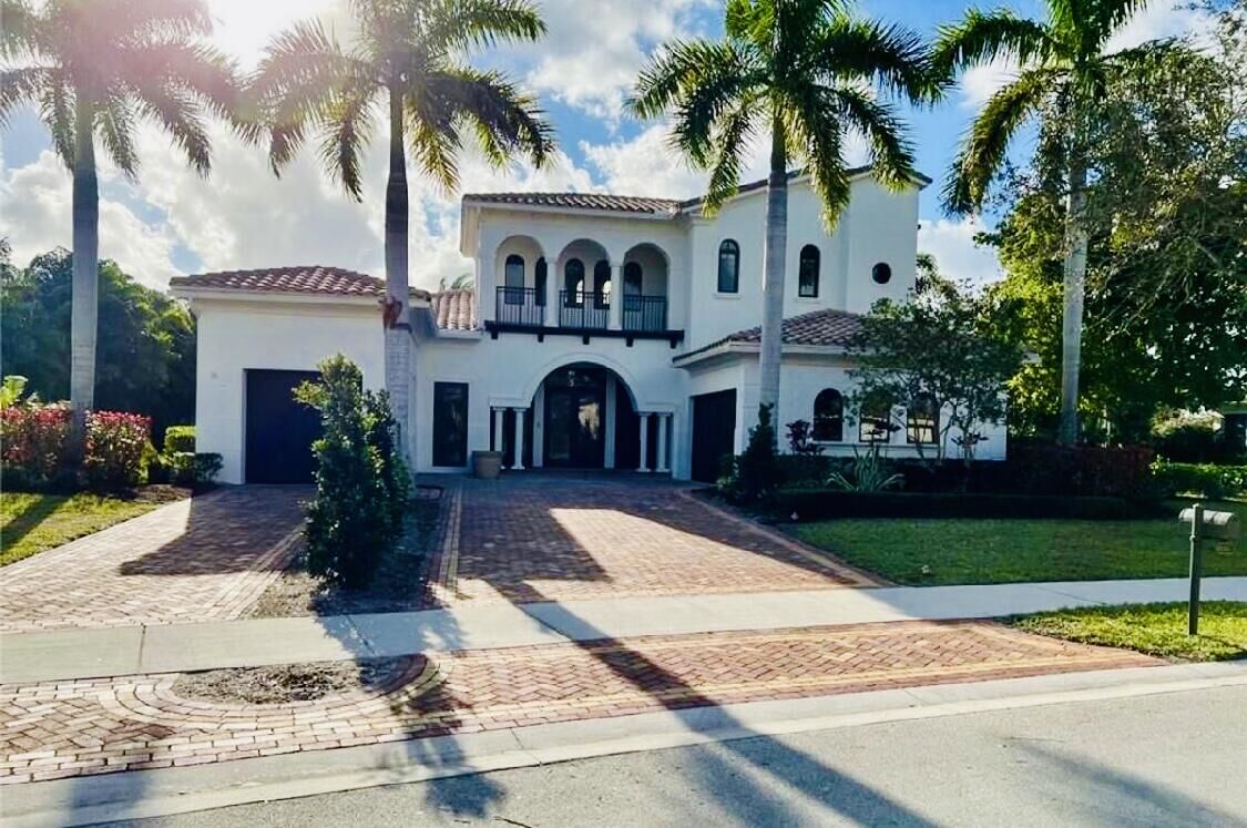Property Photo: 6935 Long Leaf Drive FL 33076