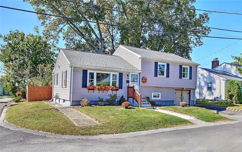 Property Photo: 18 Tuscola Avenue RI 02904