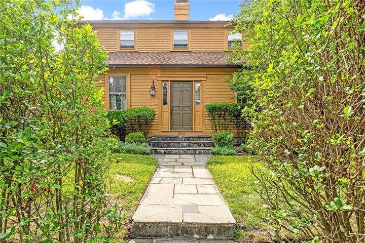 Property Photo:  603 East Avenue  RI 02860 