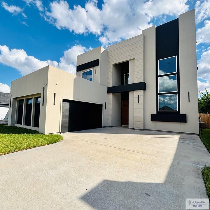 Property Photo: 517 Hunter Dr. TX 78516