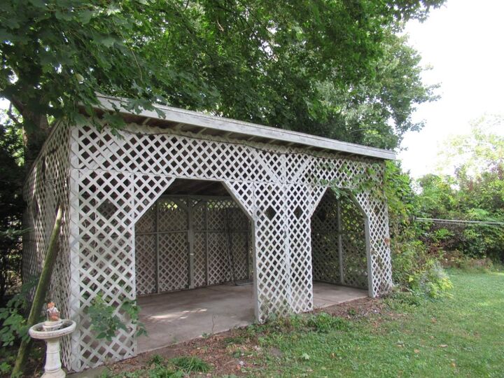 Property Photo:  1122 Grand Avenue  WI 53546