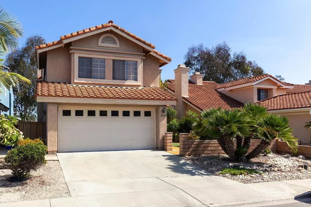 Property Photo: 10821 Wallingford Rd CA 92126