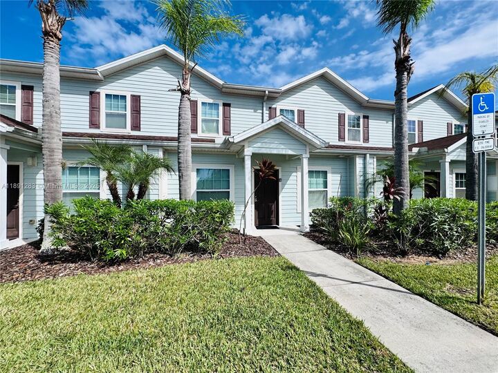 Property Photo:  3207 Oyster Ln  FL 34747 