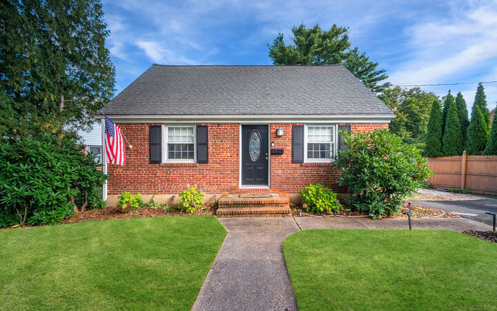 Property Photo: 143 Redstone Street CT 06010