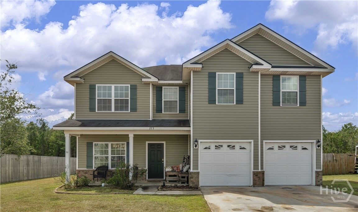 Property Photo:  223 Rutledge Drive  GA 31313 
