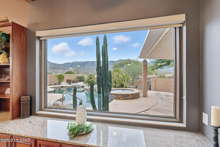 Property Photo: 38200 S Stone Ridge Court AZ 85739