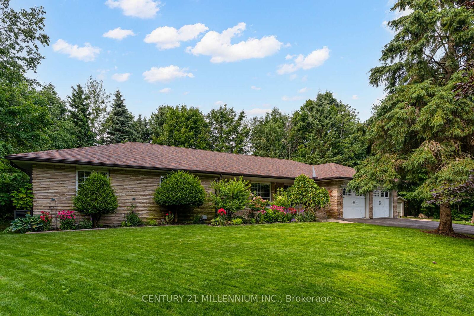Property Photo: 101 Birch Grove ON L9W 2W3