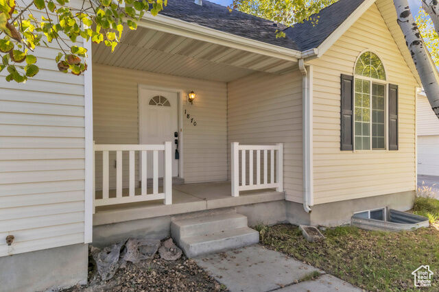 Property Photo:  1870 E Sunrise Dr N  UT 84005