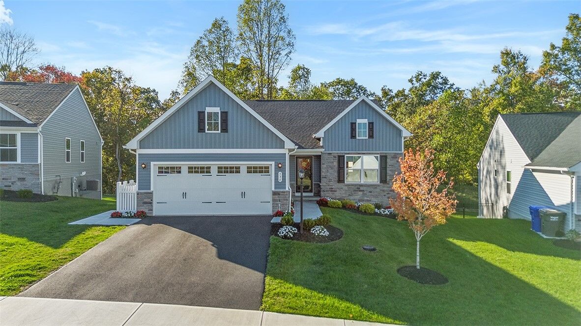 Property Photo: 536 Coughton Cross Dr PA 16037