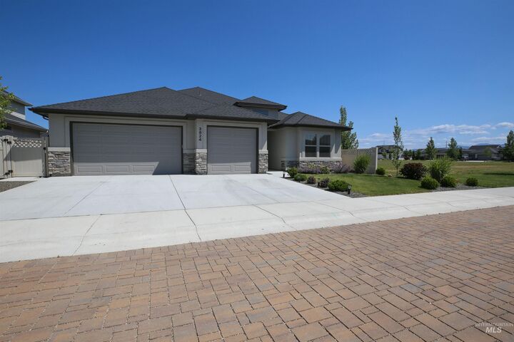 Property Photo: 3824 W Lesina Dr. ID 83646
