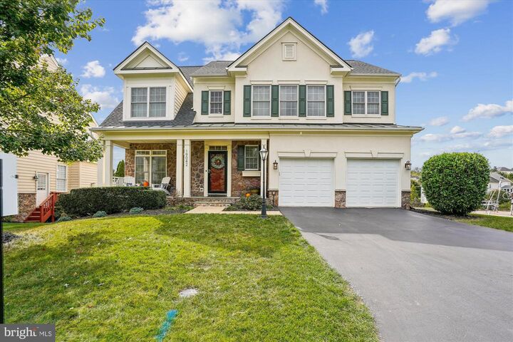 Property Photo: 19042 Rocky Creek Drive VA 20176