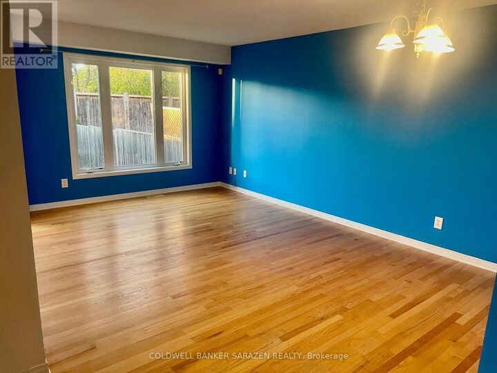 Property Photo:  326 Brigitta Street  ON K2S 0H9