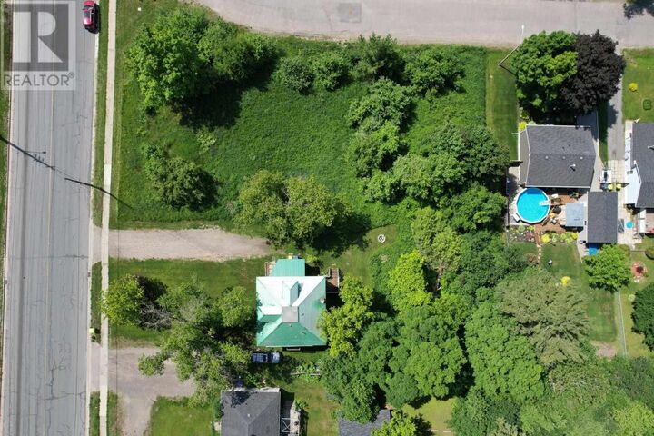 Photo de la propriété:  1051-19 Peoples And Hillside Rd  ON P6C 3W3 