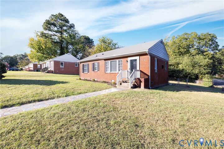Property Photo:  1818 Lyndover Road  VA 23222 