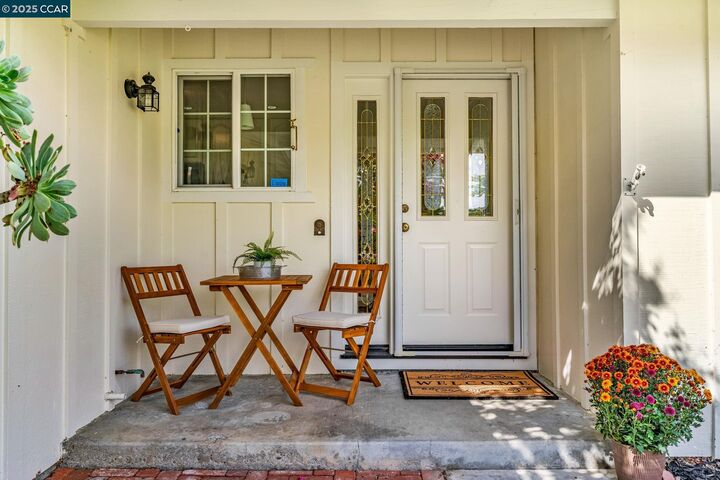 Property Photo: 1751 Whitman Road CA 94518
