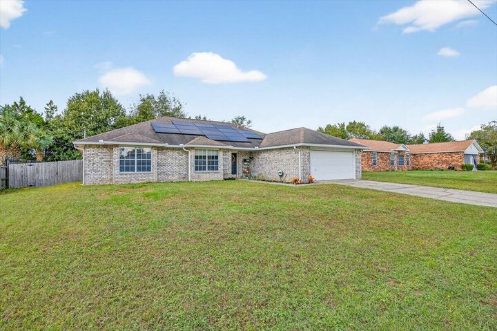 Property Photo:  608 Northview Drive  FL 32536 