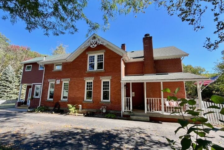 Property Photo: 4715 Glenwood Park Avenue PA 16509